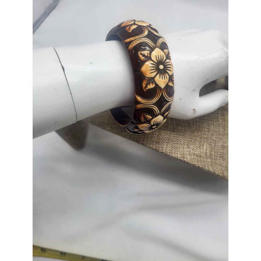 Bangle Bracelet - Picture 3 of 6